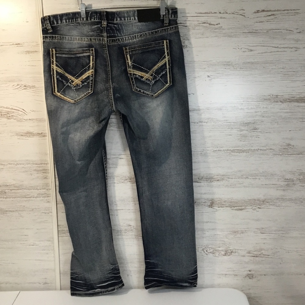 True Luck Jeans - Picture 1 of 10
